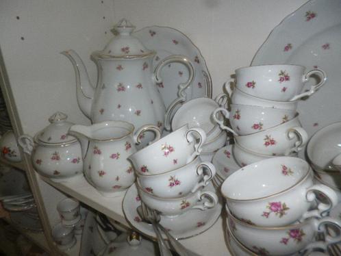 Koffieservies Mitterteich Bavaria met roze roosjes, Antiek en Kunst, Antiek | Servies compleet, Ophalen of Verzenden