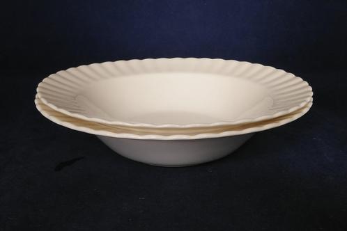 Royal Albert Affinity - 2 soepborden, Huis en Inrichting, Keuken | Servies, Bord(en), Overige stijlen, Porselein, Ophalen of Verzenden