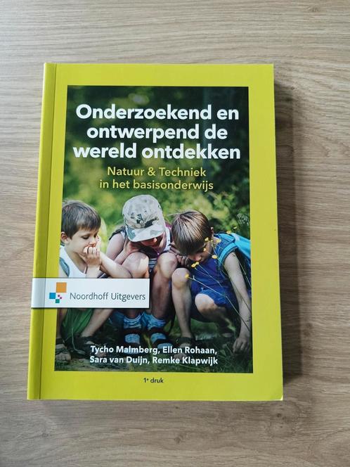 Onderzoekend en ontwerpend de wereld ontdekken, Boeken, Studieboeken en Cursussen, Zo goed als nieuw, Ophalen of Verzenden