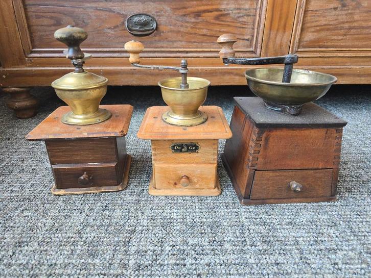 Oude Koffiemolens - Set van 3, Antiek en Kunst, Antiek | Keukenbenodigdheden, Ophalen