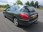 Peugeot 407 SW VERWACHT!2.2-16V XS AUTOMAAT PANORAMA, Gebruikt, 2230 cc, 4 cilinders, 1546 kg