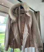 Max Mara tussenjasje, Beige, Ophalen of Verzenden, Gedragen, Maat 42/44 (L)