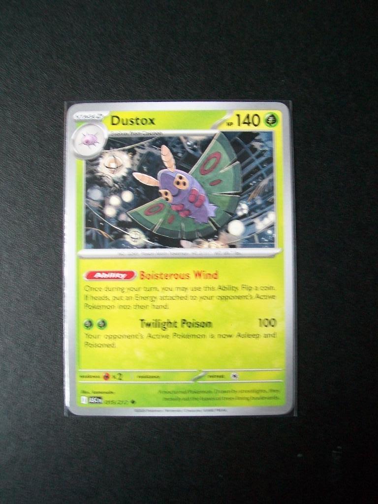 8075. Nieuwe Pokemon Kaart DUSTOX HP 140 (015/217), Verzenden, Nieuw, Losse kaart