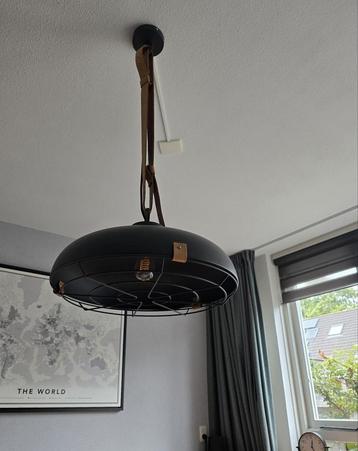 Hanglamp industrieel beschikbaar voor biedingen