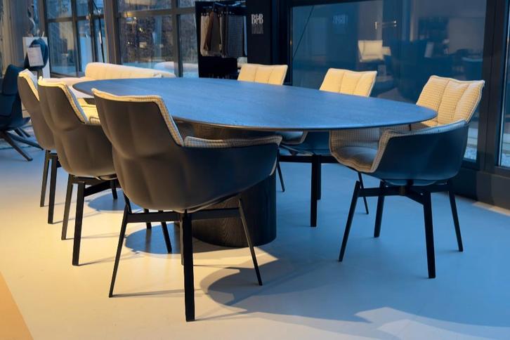 B&B Italia Husk Eetkamerstoelen - showroommodel | Set van 6, Huis en Inrichting, Stoelen, Zo goed als nieuw, Vijf, Zes of meer stoelen