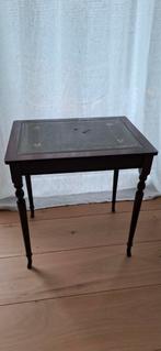 Klein tafeltje met groene lederen inleg, Ophalen of Verzenden