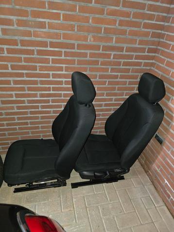 BMW 1 SERIE F20 voorstoelen beschikbaar voor biedingen