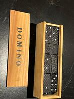 Domino Set in Houten Kistje - Reisformaat, Een of twee spelers, Ophalen of Verzenden, Zo goed als nieuw, Reisspel