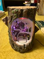 Kersttafereel in boomstronk, Ophalen, Zo goed als nieuw