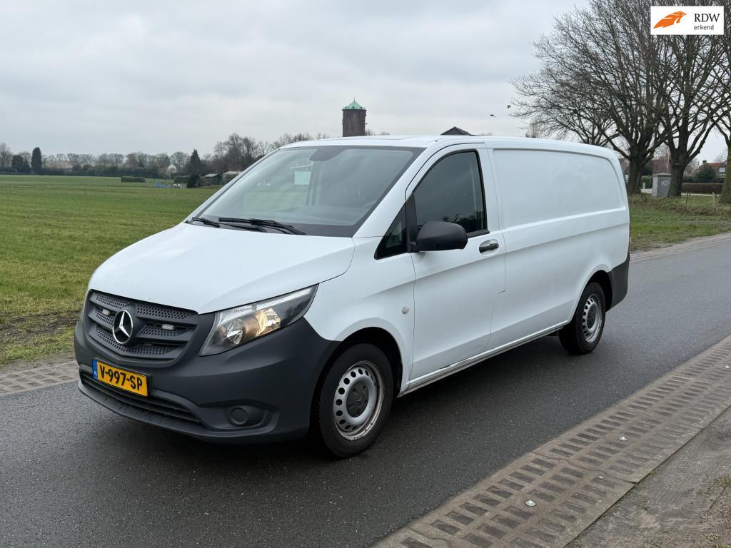 Mercedes-Benz Vito 111 CDI Lang *Schade, Auto's, Bestelauto's, Voorwielaandrijving, Gebruikt, Euro 6, 4 cilinders