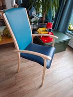 Comfortabele zorgstoel met armleuningen, Huis en Inrichting, Ophalen, Gebruikt, 75 tot 100 cm