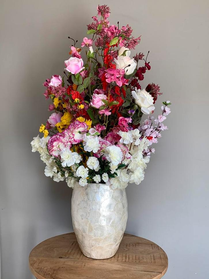 JAPANDI VAAS CREME MET GROTE BLOESEM BLOEMEN VULLING LAATSTE, Huis en Inrichting, Woonaccessoires | Vazen, Ophalen of Verzenden