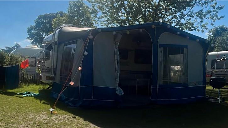 Caravan Voortent - Perfect voor Camping!, Caravans en Kamperen, Voortenten en Luifels, Gebruikt, Overige merken, Ophalen