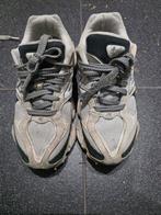 New Balance 9060 maat 36, Sport en Fitness, Korfbal, Ophalen of Verzenden, Gebruikt, Schoenen