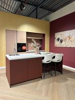 Showroomkeuken Sevilla Koraal, Huis en Inrichting, Keuken | Complete keukens, Ophalen, Overige typen, Nieuw, Kunststof