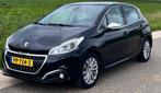 Peugeot 208 1.2 VTI 60KW/82PK 5-D sept-2017 Zwart, Auto's, Voorwielaandrijving, Stof, Zwart, 1199 cc