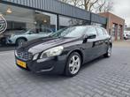 Volvo V60 1.6 T4 Momentum Dealer oh Navi Clima Cruise PDC Te, Auto's, Volvo, Te koop, Benzine, Gebruikt, 750 kg