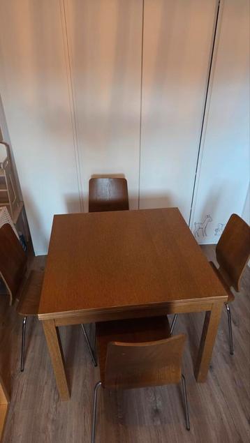 IKEA Eiken Uitschuiftafel + Stoelen - 90x90 (169 uitschuif) beschikbaar voor biedingen