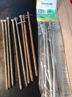 14 lange rotspinnen en veel tentelastieken en scheerlijnen, Ophalen of Verzenden, Zo goed als nieuw