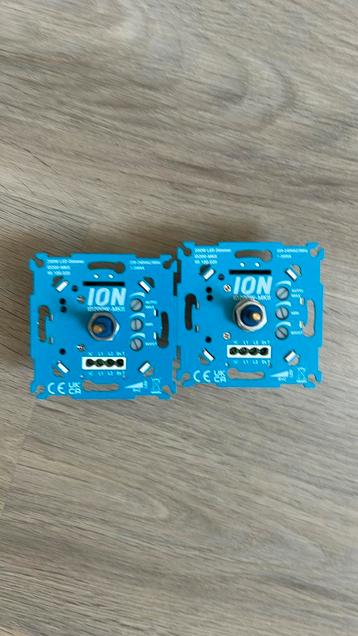 ION led dimmers 0-200W beschikbaar voor biedingen