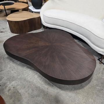 Organische Salontafel Bobbie Walnoot 150 x 110cm Eleonora beschikbaar voor biedingen