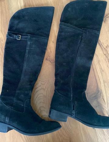 Suede esprit laarzen overknee beschikbaar voor biedingen
