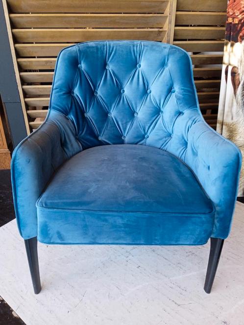 Avenida-Interiors Breda fauteuil van €659,= voor €349,=, Huis en Inrichting, Fauteuils, Zo goed als nieuw, Stof, 75 tot 100 cm
