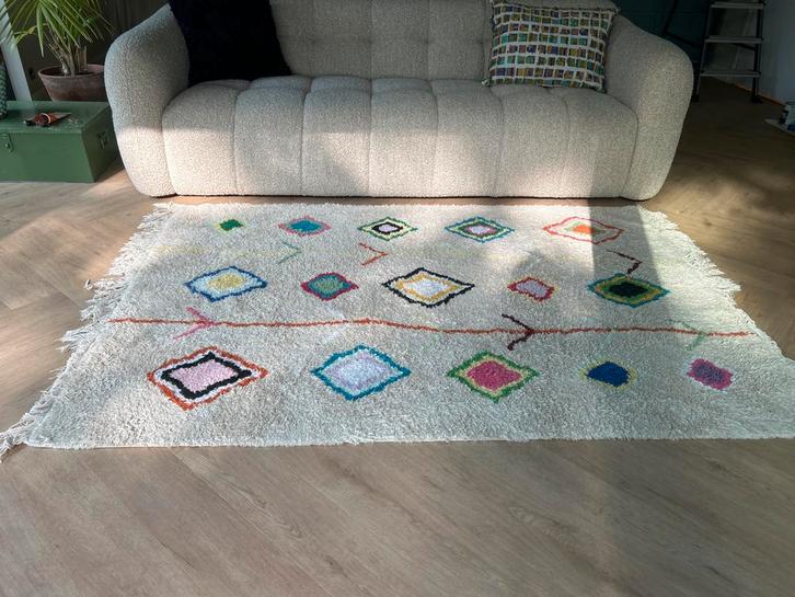 Mooi Vloerkleed duurzaam wasbaar kinderkamer, Huis en Inrichting, Stoffering | Tapijten en Kleden, Zo goed als nieuw, 100 tot 150 cm