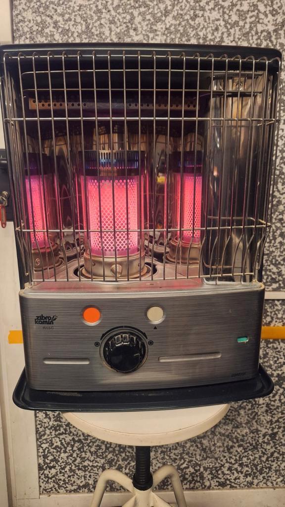 Zibro R15C 🔥🔥, Huis en Inrichting, Kachels, Zo goed als nieuw, Petroleumkachel, Overige brandstoffen, Ophalen