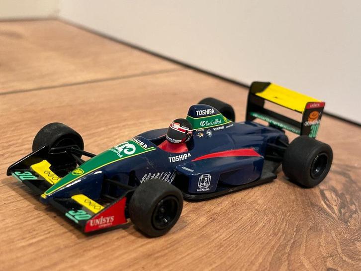 Lamborghini Onyx 1/43 F1 '91 Larrousse Ford #30 Suzuki 990, Hobby en Vrije tijd, Modelauto's | 1:43, Auto, Overige merken, Ophalen of Verzenden