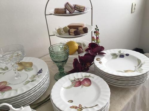 Servies Mikasa Maxima Belle terre vintage, Huis en Inrichting, Keuken | Servies, Zo goed als nieuw, Compleet servies, Overige stijlen