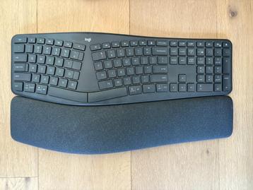 Logitech Ergo K860 Wireless Split Keyboard (US Layout) beschikbaar voor biedingen