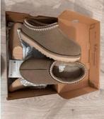 Ugg Tasmann Pantoffels Dames, Ophalen of Verzenden, Zo goed als nieuw, Bruin, Pantoffels of Sloffen