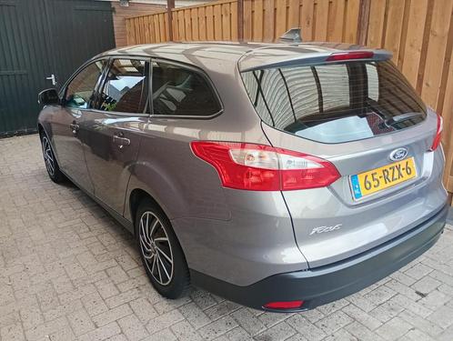 Ford Focus 1.6 Ti-vct 125 PK  Bruin 2011, Auto's, Ford, Particulier, Focus, Benzine, A, Sedan, Handgeschakeld, Origineel Nederlands