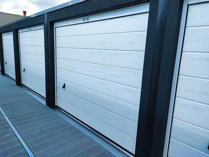 Garagebox Venlo k.k., Tuin en Terras, Overkappingen, Zo goed als nieuw, Veranda, Ophalen
