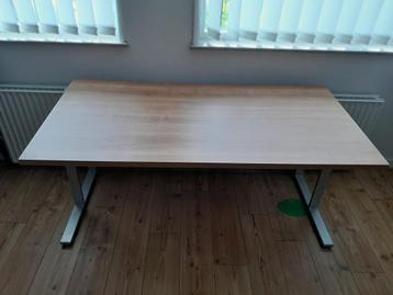 Bureau 160 x 80 cm