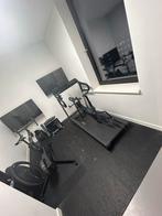 Technogym MyRun Loopband met iPad en TV, Sport en Fitness, Gebruikt, Ophalen of Verzenden, Metaal, Loopband