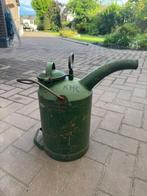 Vintage oliekan, Ophalen