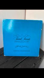 Trivial Pursuit Jonge Spelers Editie - Origineel, Drie of vier spelers, Ophalen of Verzenden, Gebruikt