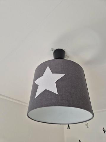 Leuke Kinderlamp met Ster beschikbaar voor biedingen