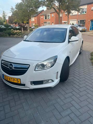 Opel Insignia 1.6 Turbo 132KW 4-DRS 2009 Wit beschikbaar voor biedingen