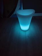 Moderne LED Bloemen vaas / Lamp, Kunststof, Ophalen of Verzenden, Zo goed als nieuw, Minder dan 100 cm