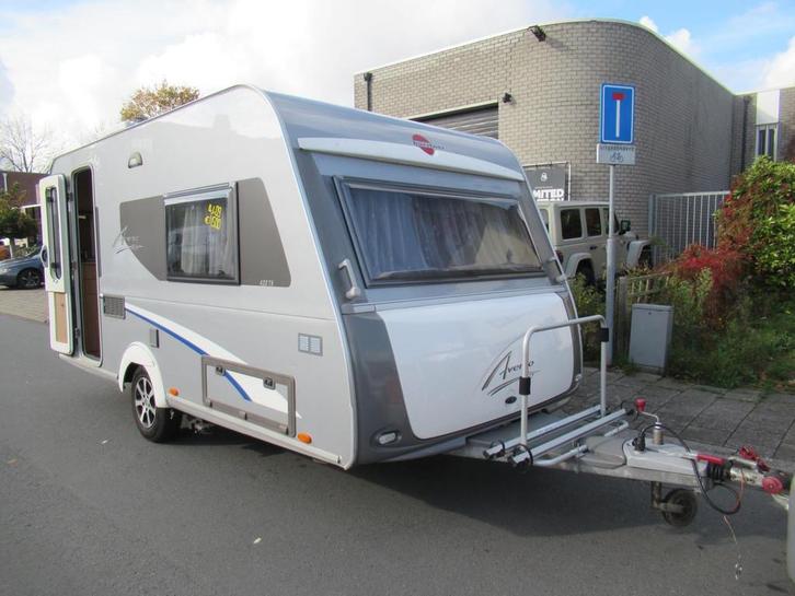 Buerstner Averso 2009 met mover, Caravans en Kamperen, Caravans, Bedrijf, 750 - 1000 kg, Bürstner