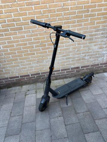 NINEBOT KickScooter MAX G2 E beschikbaar voor biedingen