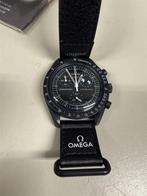 Horloge - Omega X Swatch MoonSwatch Snoopy Black Edition, Sieraden, Tassen en Uiterlijk, Jongen of Meisje, Ophalen of Verzenden