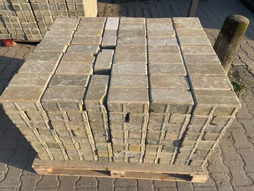 Gebruikte Betonklinkers, 21x10x8cm, Geel, P016, Tuin en Terras, Tegels en Klinkers, Gebruikt, Klinkers, Beton, 10 m² of meer, Ophalen of Verzenden