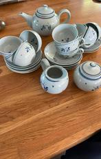 Porseleinen theeservies. Rondo Schoonhoven.  Holland., Antiek en Kunst, Ophalen of Verzenden