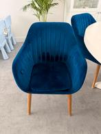 Blauwe   eetkamerstoelen met houten poten, Ophalen, Gebruikt, Blauw, Overige materialen