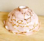 Vintage opaline glazen roze gemarmerde lampenkap!, Ophalen of Verzenden, Zo goed als nieuw, Rond, Minder dan 25 cm