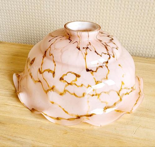 Vintage opaline glazen roze gemarmerde lampenkap!, Huis en Inrichting, Lampen | Lampenkappen, Zo goed als nieuw, Minder dan 25 cm